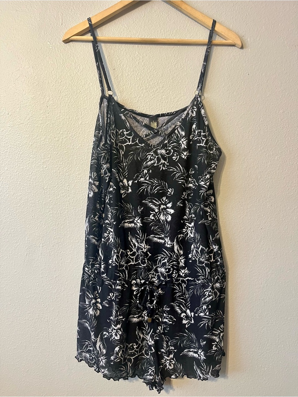 Endless Sun Beach Cover-up Romper Black & White Floral Tropical Print Sheer XL